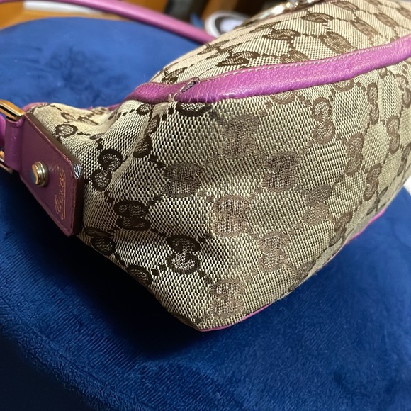 Sold!!   Monogram Abbey Pochette Fuchsia - Picture 5 of 15